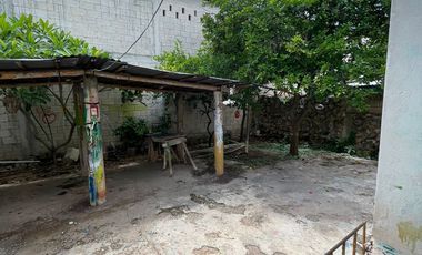 CASA EN VENTA EN ESQUINA EN TICUL