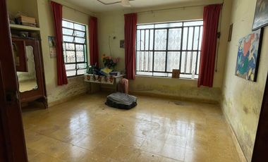 CASA EN VENTA EN ESQUINA EN TICUL