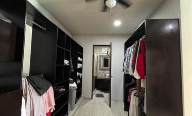 CASA EN VENTA PRIVADA LOS OLIVOS