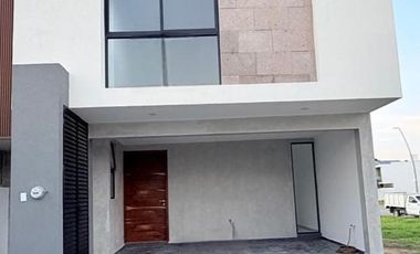 Casa en Venta en Veracruz Fracc. Lomas del Dorado Boca del Río Ver.