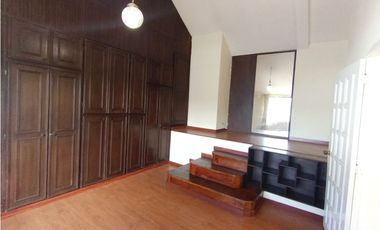 Jipijapa.(Shyris), Hermosa Casa en Venta, 123m2