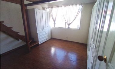 Jipijapa.(Shyris), Hermosa Casa en Venta, 123m2