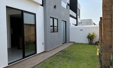 CASA EN VENTA EN PUNTA TIBURON