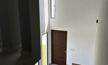 CASA EN VENTA EN PUNTA TIBURON