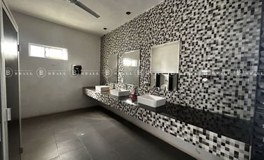 SALON DE EVENTOS EN VENTA ZONA SUR