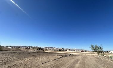 BODEGA EN VENTA  AL SUR, MUY CERCA DE  AEROPUERTO