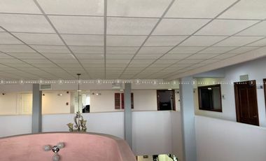 EDIFICIO COMERCIAL EN VENTA  IDEAL PARA OFICINAS, CERCA DE  BLVD. ORTIZ MENA