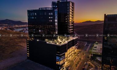 LOCAL COMERCIAL EN AZENZO CENTER