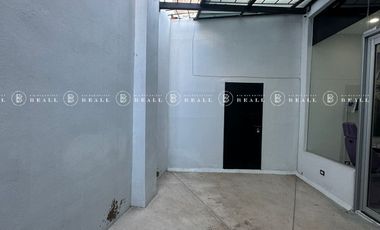 LOCAL COMERCIAL EN VENTA EN PLAZA  RAYUELA EN CANTERA