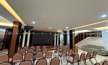 OFICINA EN RENTA  EN AV. UNIVERSIDAD