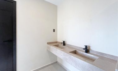 CASA EN VENTA EN PUNTA TIBURON