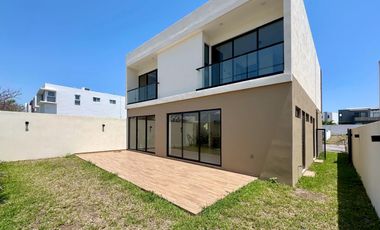 CASA EN VENTA EN PUNTA TIBURON