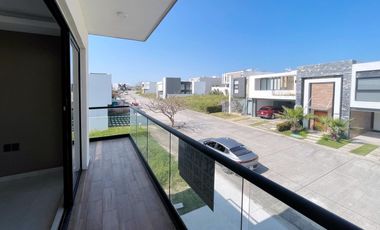 CASA EN VENTA EN PUNTA TIBURON
