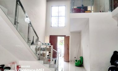 Rumah 2lantai di komplek kodau jatimekar LT.245m SHM bebaa banjir