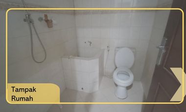 Rumah 4 Kamar Tidur 2 Kamar Mandi Siap Huni Perumahan Semarang Timur