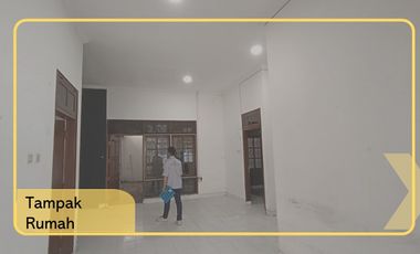 Rumah 4 Kamar Tidur 2 Kamar Mandi Siap Huni Perumahan Semarang Timur