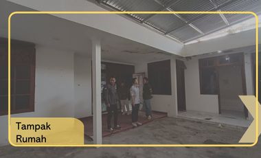 Rumah 4 Kamar Tidur 2 Kamar Mandi Siap Huni Perumahan Semarang Timur