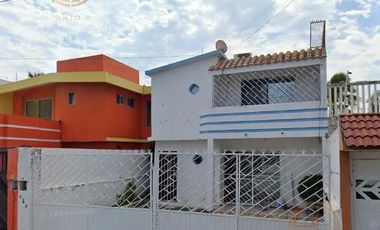 Casa en Venta a 17 min del Malecon de Veracruz.