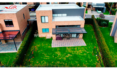 Venta Casa Ponteverdi Cota Cundinamarca