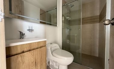 Se vende apartamento en Cerritos Reservado piso 8