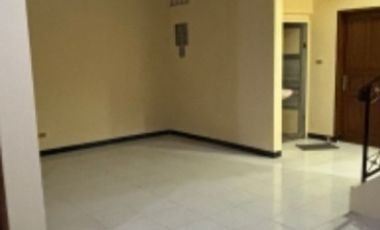 Disewa rumah  lingkungan. NYAMAN pondok kelapa Jakarta timur