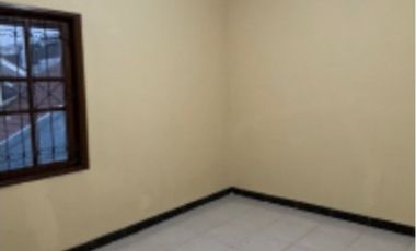 Disewa rumah  lingkungan. NYAMAN pondok kelapa Jakarta timur