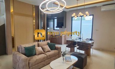 Rumah Baru Dalam Komplek Megah Dekat Pintu Tol di Rorotan Cilincing