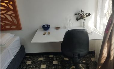 Alquilo Apartamento Tri-alcobas Piso 4 Cali San Fernando por meses