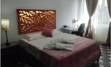 Alquilo Apartamento Tri-alcobas Piso 4 Cali San Fernando por meses