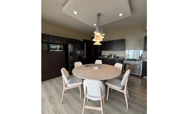 Venta - Apartamento en Latitude, Costa del Este