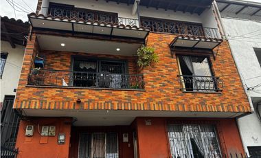 CASA EN VENTA MEDELLN, TOSCANA