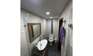 CASA EN VENTA MEDELLN, TOSCANA