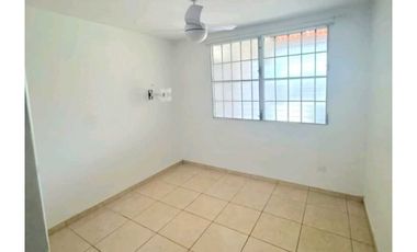 ALQUILER CASA BRISAS DEL GOLF 3 RECMARAS 1200 VV