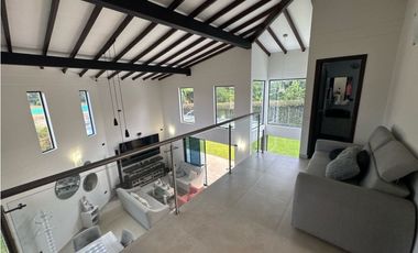 SE VENDE CASA MODERNA EN LA CEJA SECTOR EL TAMBO CONDOMINIO CERRADO