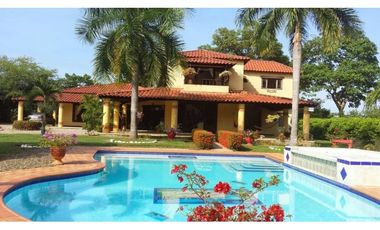 Casa Finca en Venta en Montelíbano Córdoba