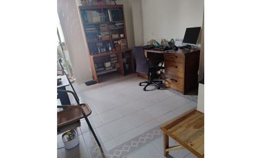 COMPRA AMPLIO APARTAMENTO EN SUPER UBICACION EN LAURELES