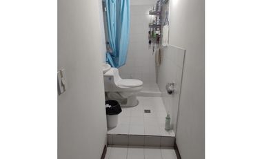 COMPRA AMPLIO APARTAMENTO EN SUPER UBICACION EN LAURELES