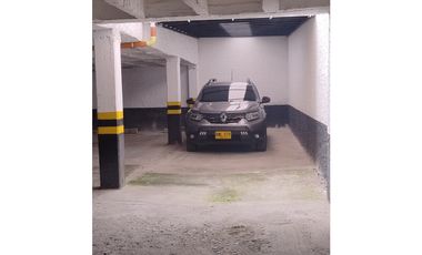 COMPRA AMPLIO APARTAMENTO EN SUPER UBICACION EN LAURELES