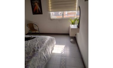 COMPRA AMPLIO APARTAMENTO EN SUPER UBICACION EN LAURELES