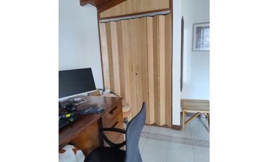 COMPRA AMPLIO APARTAMENTO EN SUPER UBICACION EN LAURELES