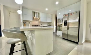 Amoblado ESPECTACULAR Apartamento en el sector de la Frontera