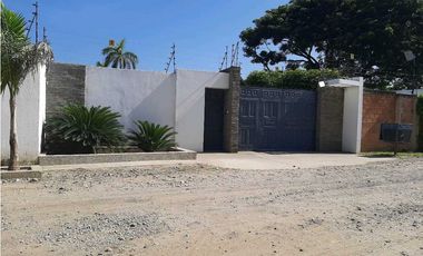 SE ARRIENDA CASA CAMPO UNIDAD CERRADA LAS MARIAS