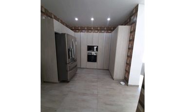 SE ARRIENDA CASA CAMPO UNIDAD CERRADA LAS MARIAS