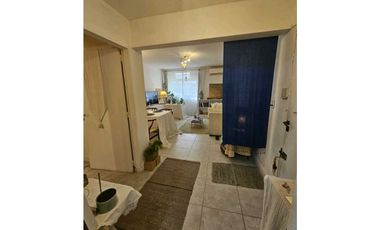 VENTA DE AGRADABLE DEPARTAMENTO EN CUARTA SECCIÓN- CIUDAD DE MENDOZA