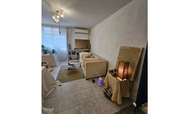 VENTA DE AGRADABLE DEPARTAMENTO EN CUARTA SECCIÓN- CIUDAD DE MENDOZA