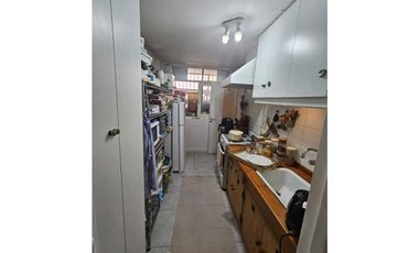 VENTA DE AGRADABLE DEPARTAMENTO EN CUARTA SECCIÓN- CIUDAD DE MENDOZA