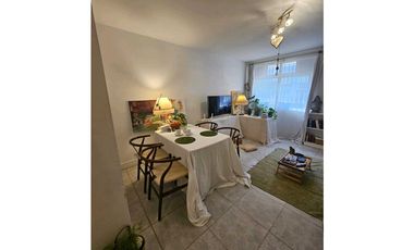 VENTA DE AGRADABLE DEPARTAMENTO EN CUARTA SECCIÓN- CIUDAD DE MENDOZA