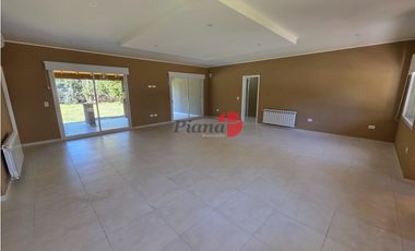 Casa en Venta - Barrio lamos - A Estrenar - Moderna y Luminosa