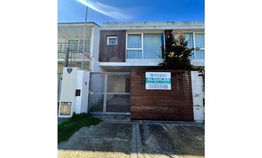 Duplex de 4 amb  ALQUILER estudiantil
