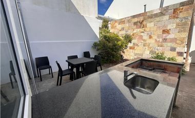 Duplex de 4 amb  ALQUILER estudiantil